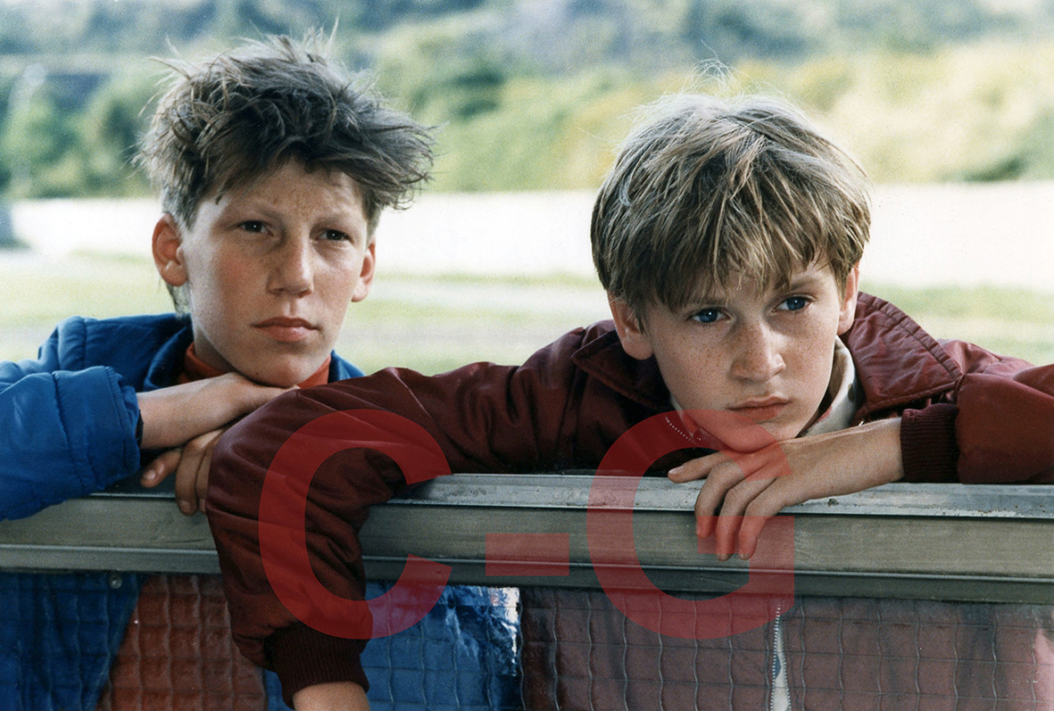 Benoît Magimel et Tara Römer - La vie est un long fleuve tranquille 1988 Benoît Magimel et Tara Römer - La vie est un long fleuve tranquille 1988